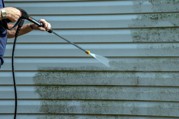 Best Garage Pressure Washing  in Carteret, NJ